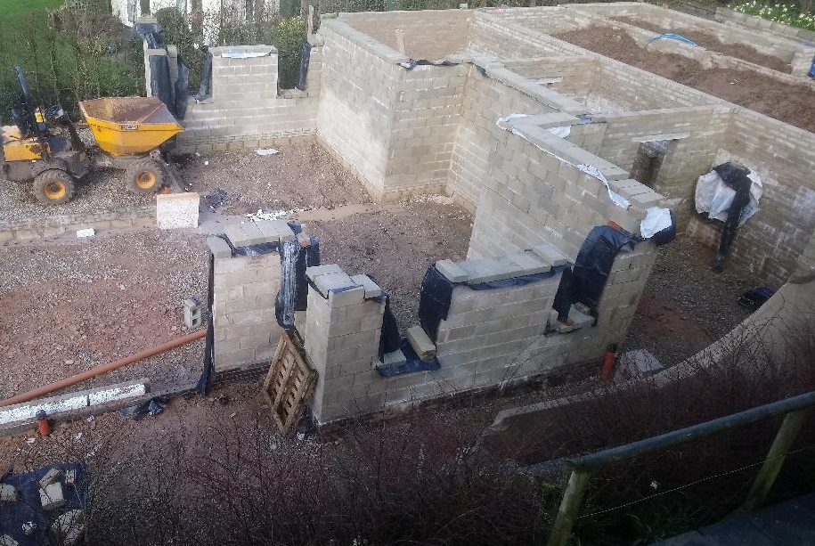 Internal wall foundations