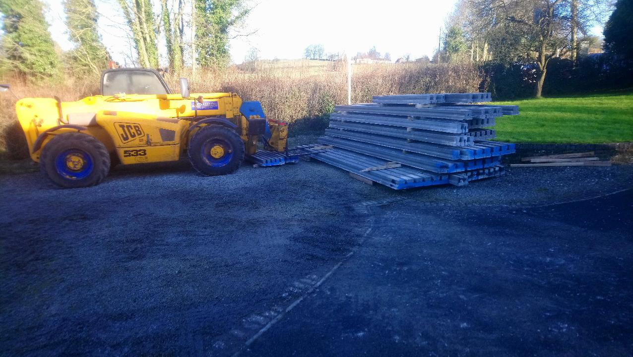 Beams at front